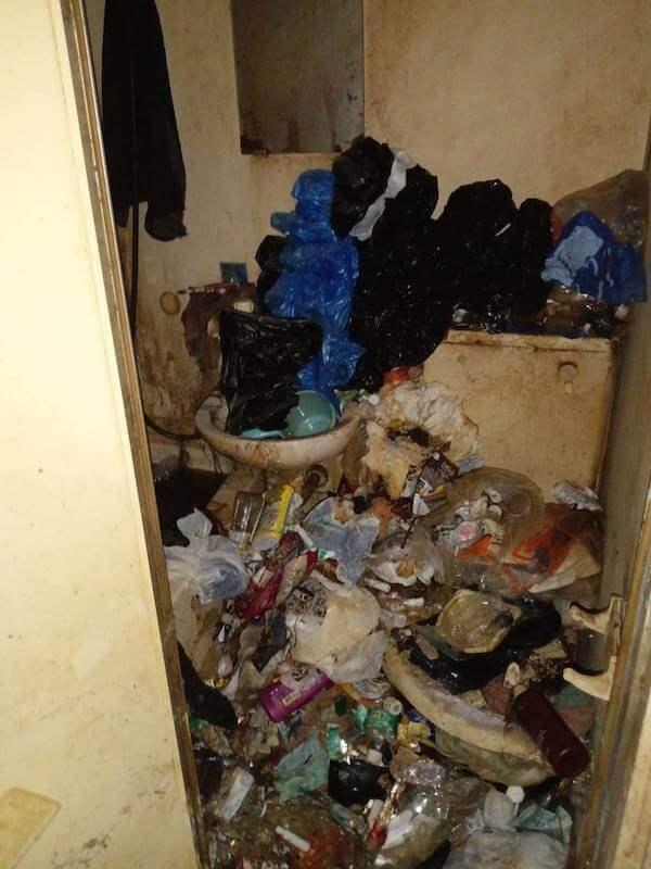 長期間放置されたゴミ屋敷片付け