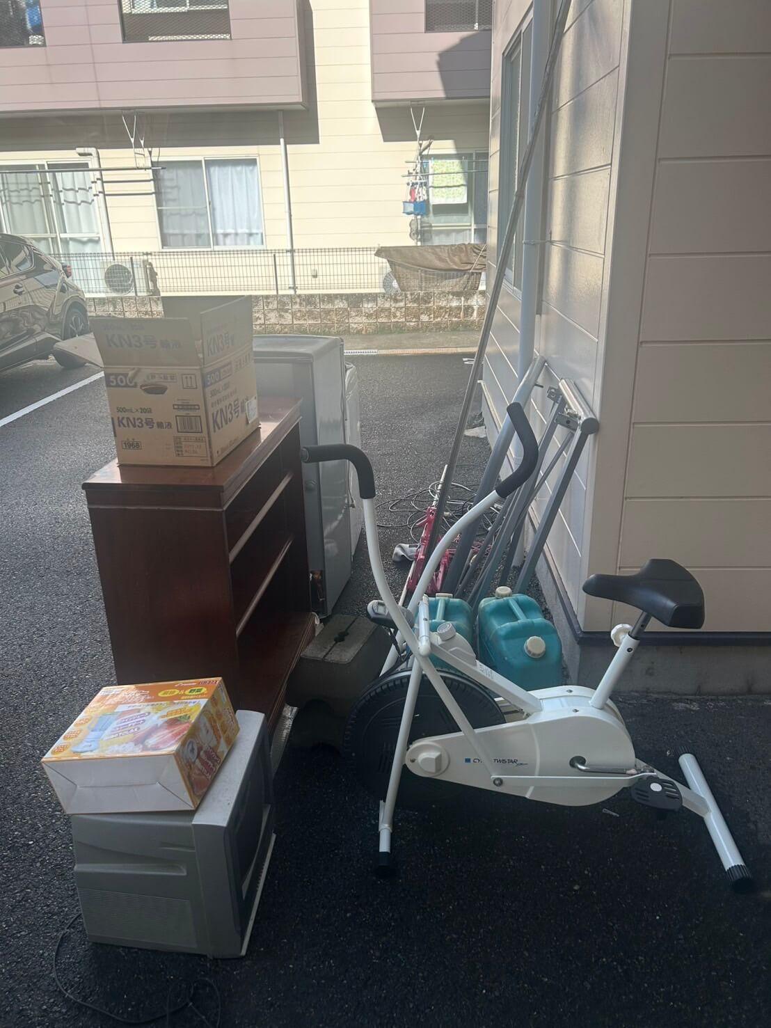 引っ越しの前々日に冷蔵庫やダイエット器具、ベランダの不用品処分