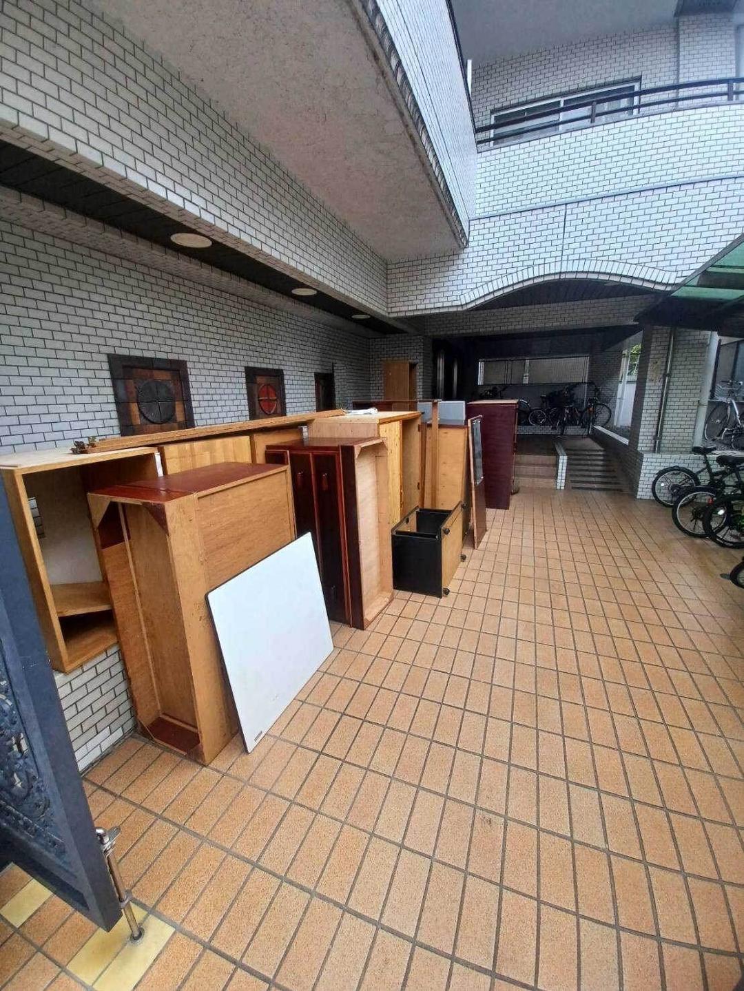 遺品整理で処分ができなかった大量の家具の回収ご相談