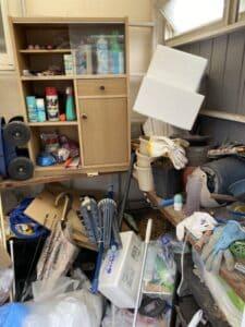 裏庭の倉庫の解体と不用品回収