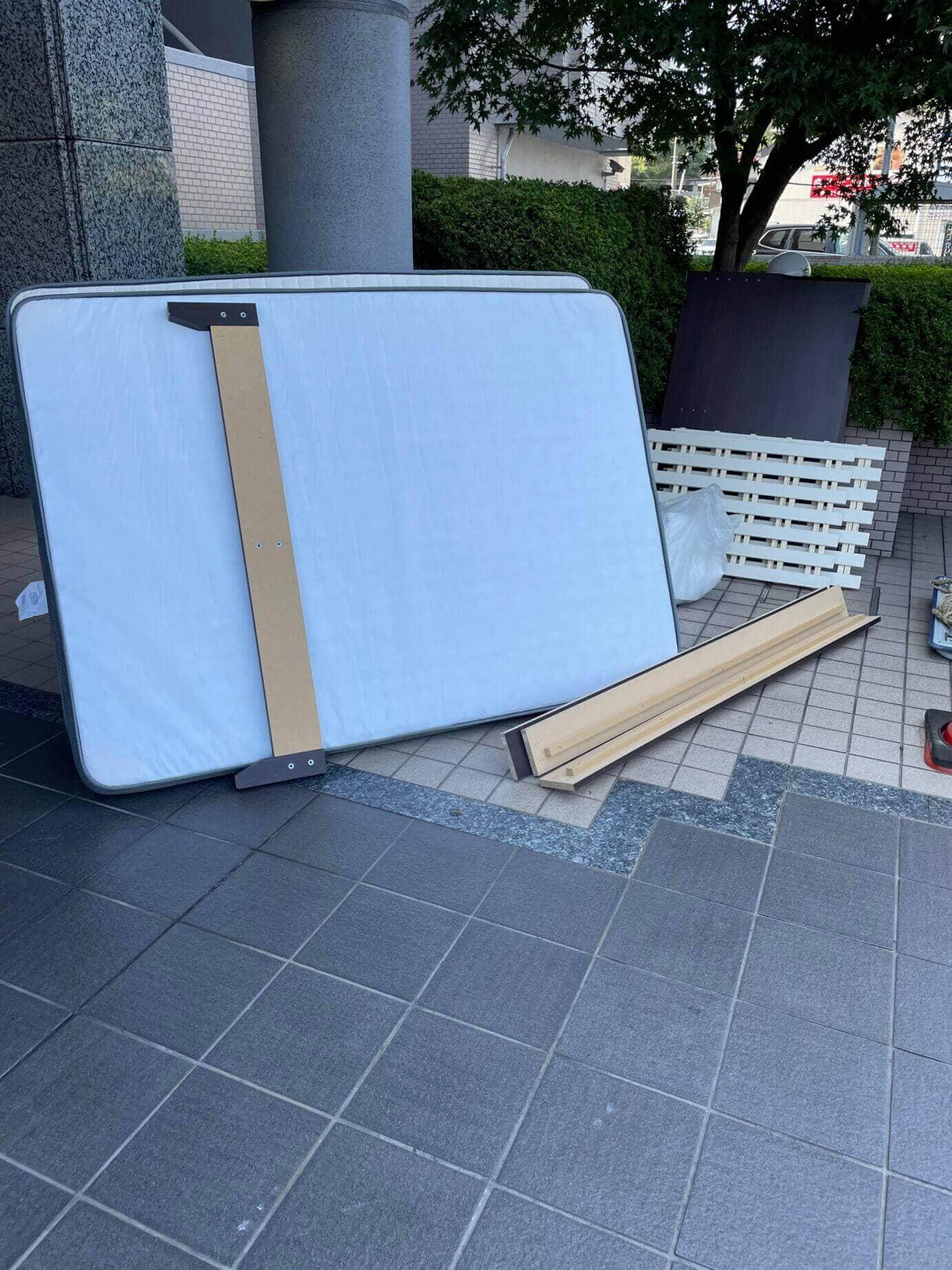 ダブルベッド一式を積み放題で回収