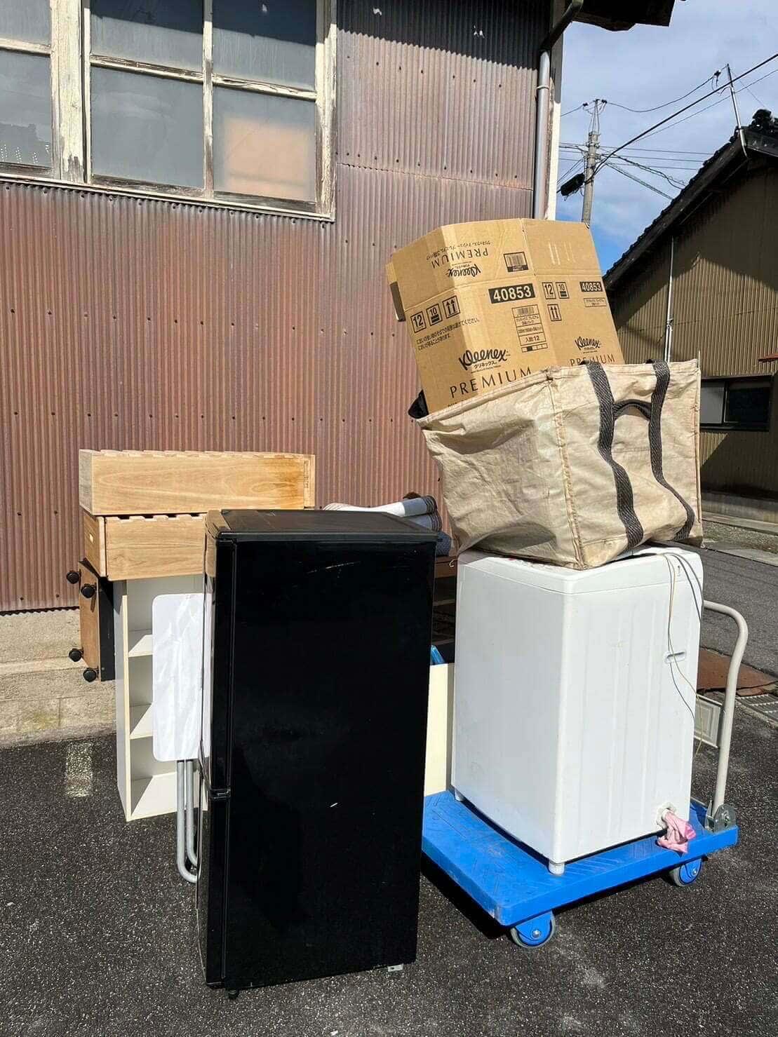 平屋建て集合住宅の取り壊しに伴い回収
