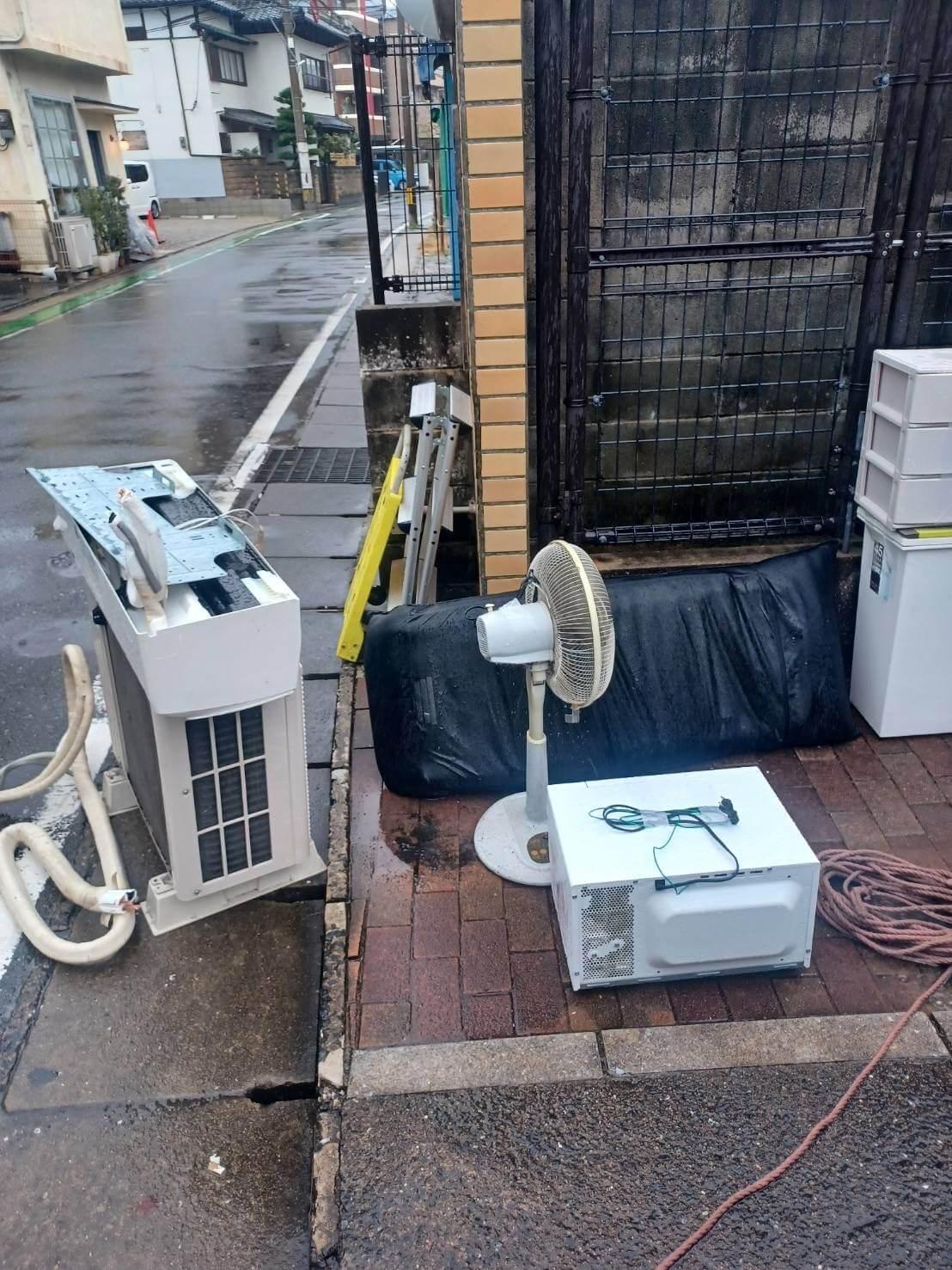 引越しに伴いエアコン、扇風機、電子レンジなど家電製品処分