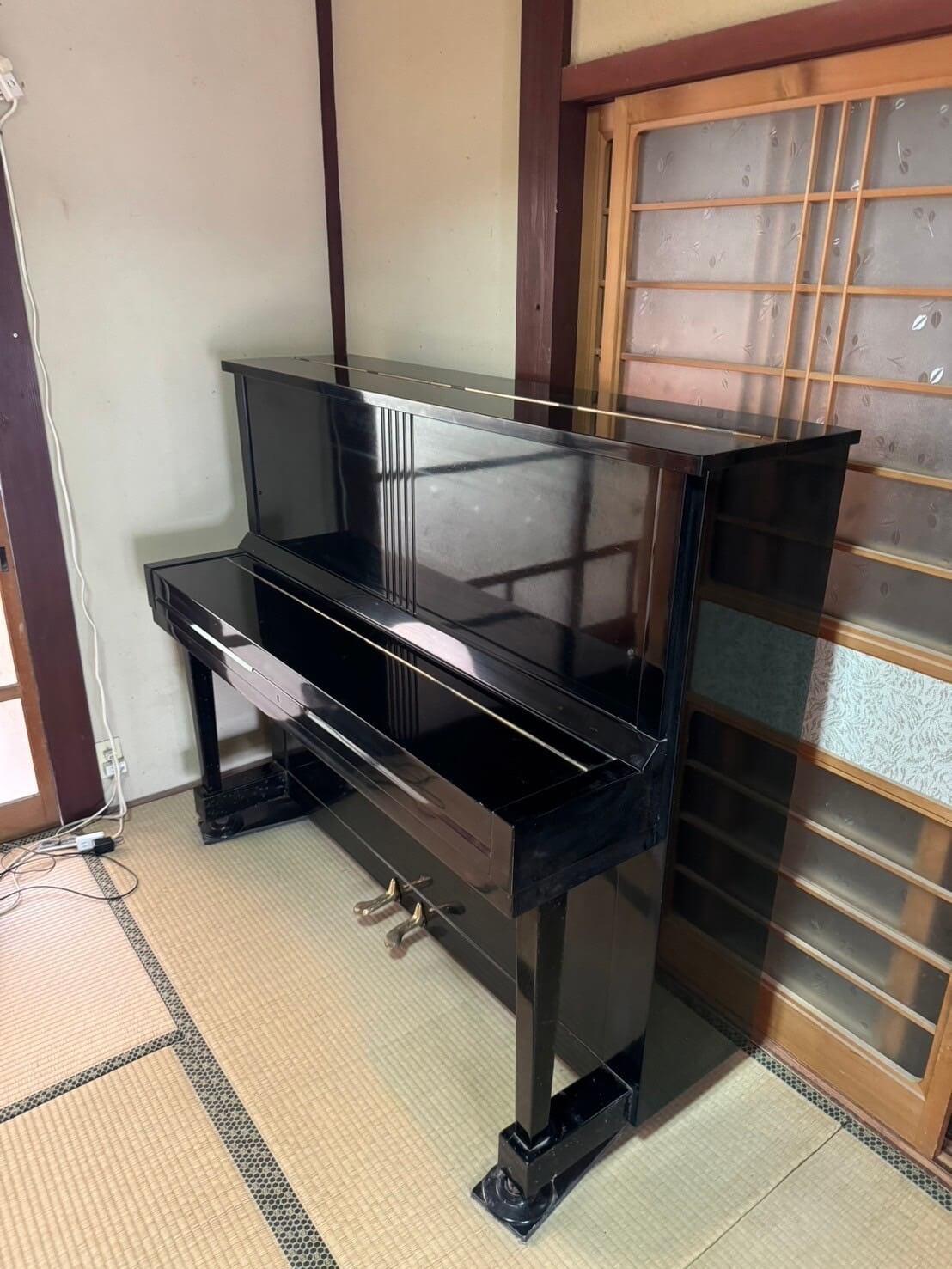 遺品整理時に個人では手がつけれない不要なピアノの処分