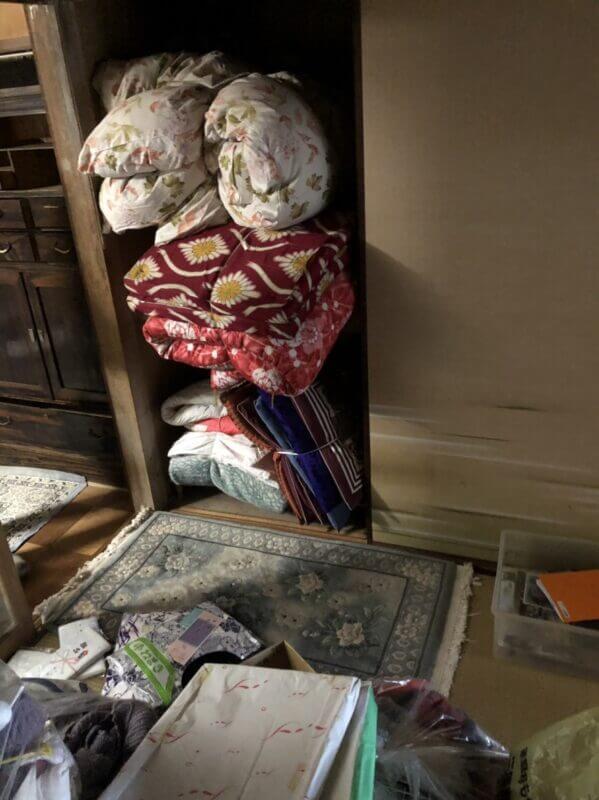 生前整理に布団や贈答品などの回収