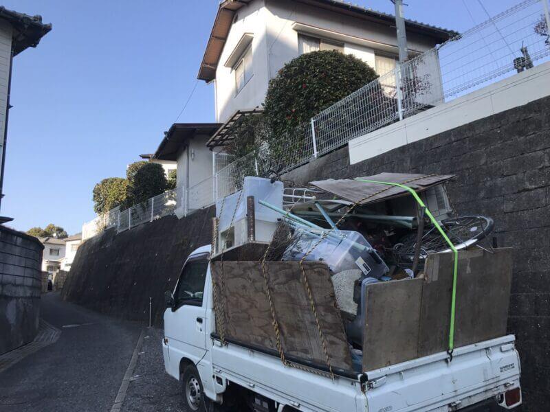 引越しで積みきれなかった荷物をお急ぎ片付け