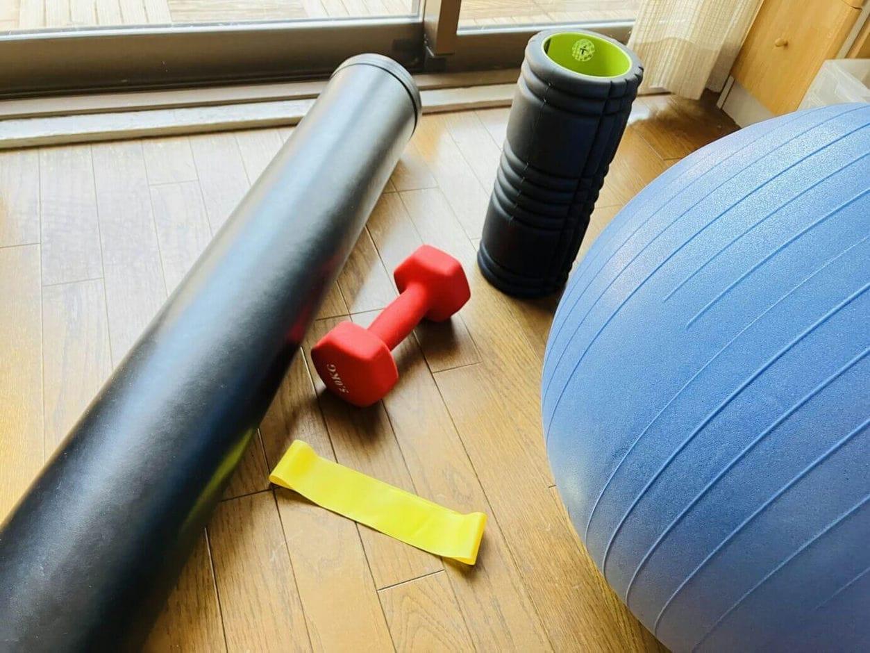 スポーツ用品を処分する5つの方法と処分費用の相場は？寄付や買取してもらう方法も解説！