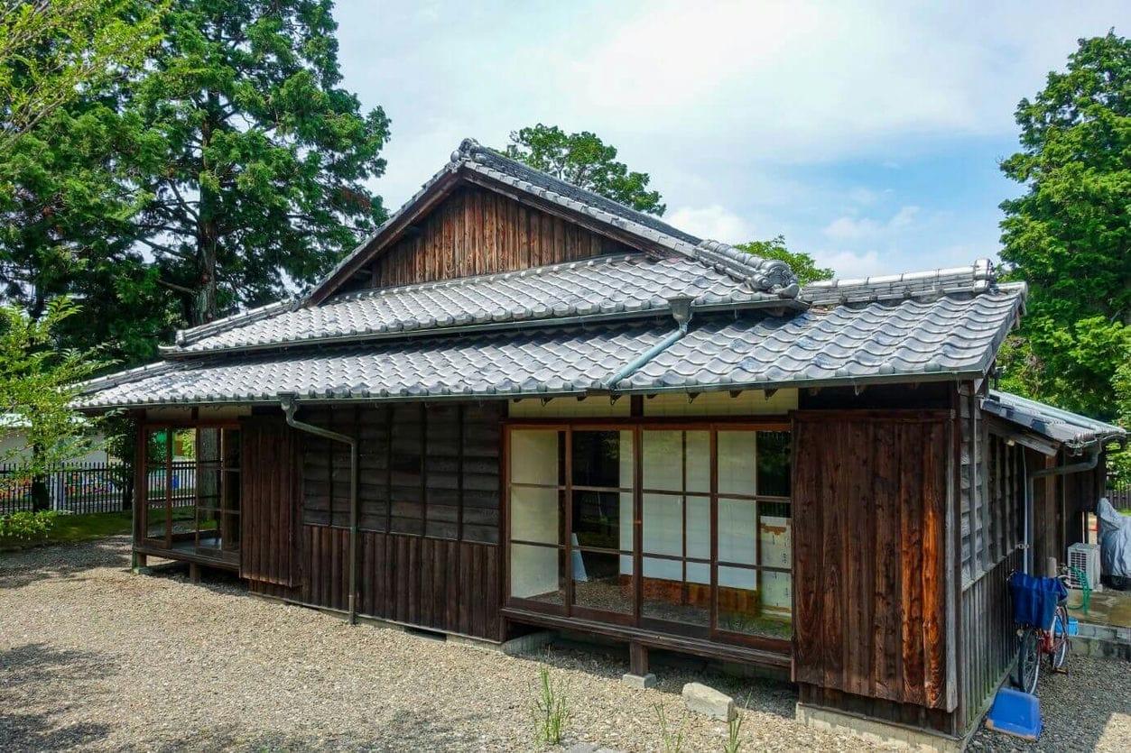 実家の片付けマニュアル・片付かない原因と対処法を解説