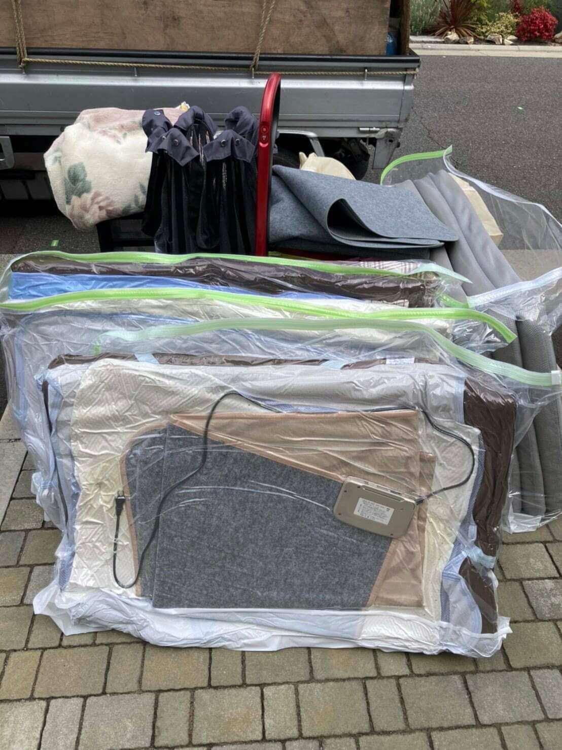 押入れに溜まった不用品回収