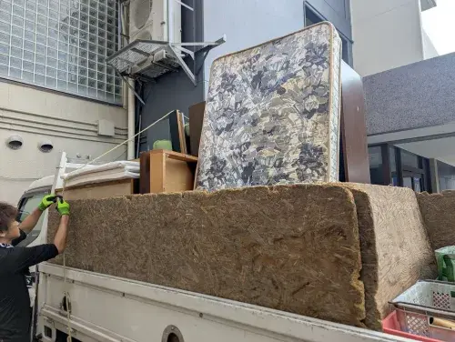 お部屋の整理でいらない不用品の処分