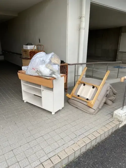 キッチンカウンターやラックなどの引越し不用品回収!