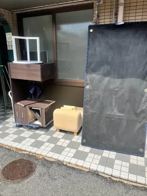 ベッドやソファなどの不用品を当日回収!